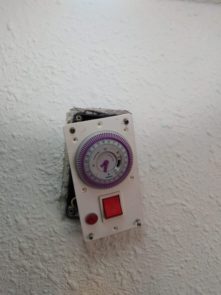 החלפת מפסק לדוד