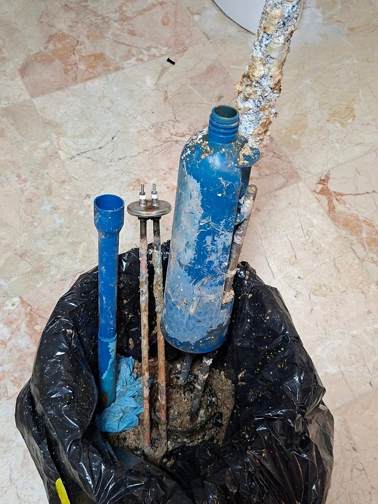 החלפת פלאנג' לדוד חשמל